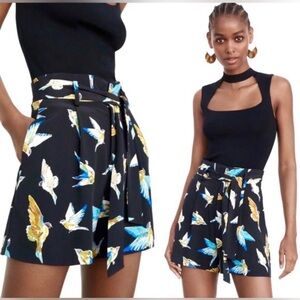 Zara NWT Bird Print High Waist Tie Belt Shorts Size Small Black Tropical